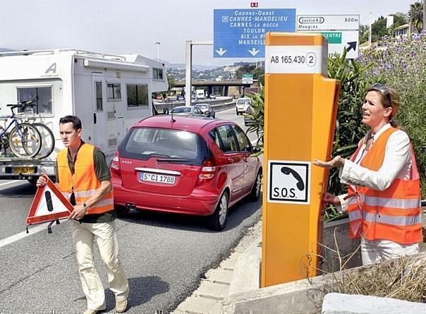 Professionelle und schnelle Hilfe u.a. bei einer Autopanne bietet die ADAC-PlusMitgliedschaft deutschland- und europaweit. Darüber hinaus hilft sie mit ihren Leistungen im Krankheitsfall sogar weltweit. Foto: GLOBUSpress